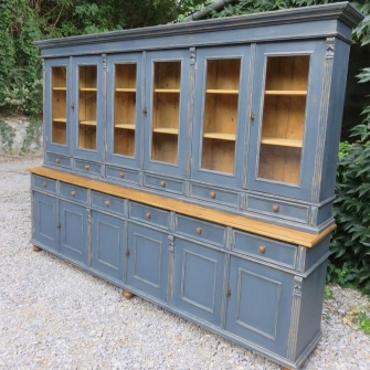 HUNGARIAN ANTIQUE PINE