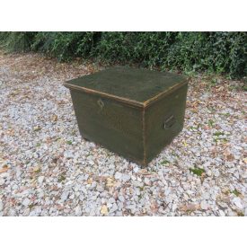 #1283 Antique Pine Storage Box (green)