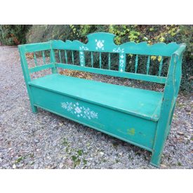 #1388 Antique Pine Box Bench (green)