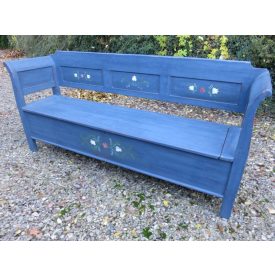 #1390 Antique Pine Box Bench (blue)