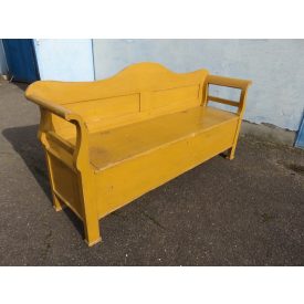 #1565 Antique Pine Box Bench (yellow)