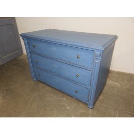 #1631 Antique Pine Chest of Three Drawers (blue)