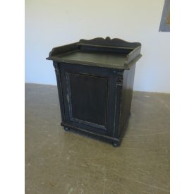 #1718 Antique Pine Cabinet (black)