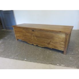 #1728 Antique Pine Blanket Chest - finished with wax