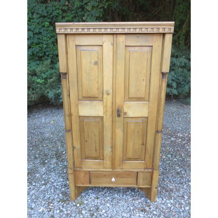 # 1990 Antique Pine Corner Cabinet (Waxed)
