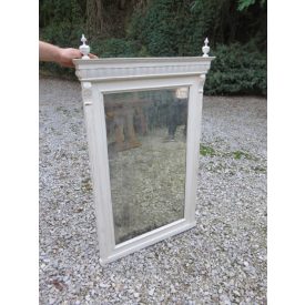 #2092 Antique Mirror in Pine Frame (white)