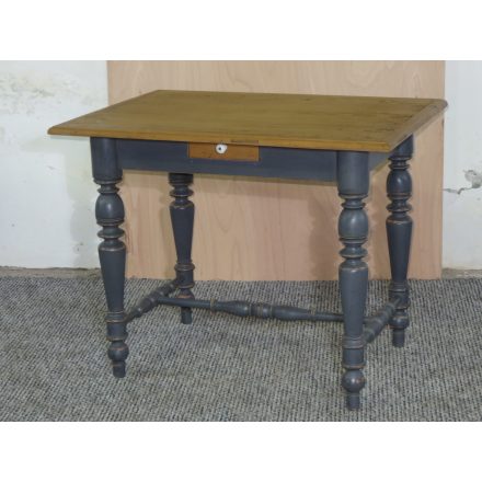 #2689 Antique pine table - finished with wax