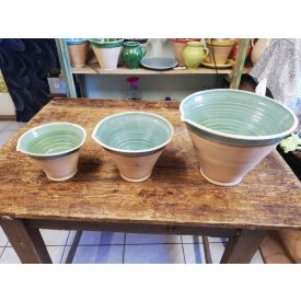   Set of 3 Ceramic Pots – Assorted Colours, Sizes: H20×W25 cm / H15×W18 cm / H13×W14 cm