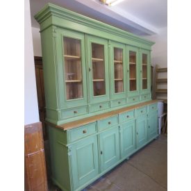 Shop Cabinet with six double doors and twelve drawers, green