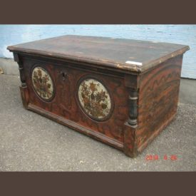 Country pine trunk /original paint finished product