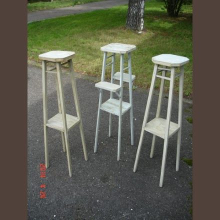 Country pine plant-stand /original paint finished product   3 pcs