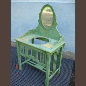   Pine wash stand with mirror /original paint, finished condition